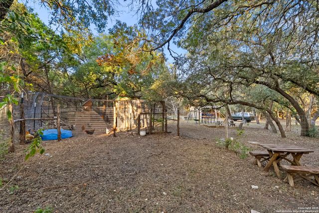 9119 Cap Mountain Dr, San Antonio, TX 78255