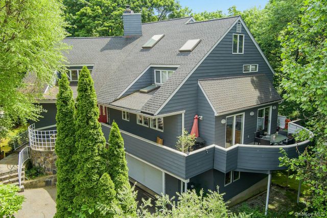28 Sycamore Lane, Irvington, NY 10533