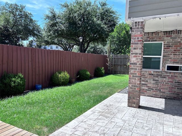 2634 Lakeforest Court, Dallas, TX 75214