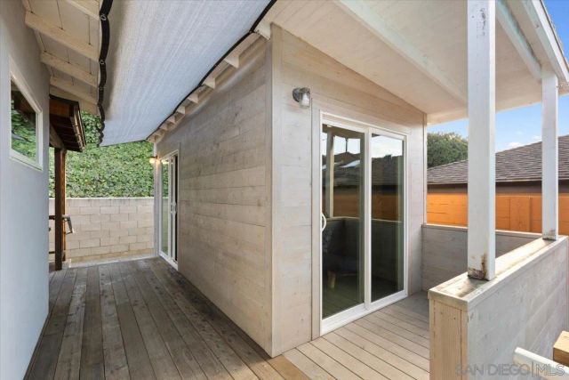 2303 Poinsettia Dr, San Diego, CA 92106