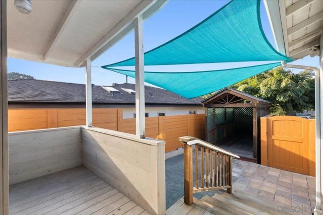 2303 Poinsettia Dr, San Diego, CA 92106