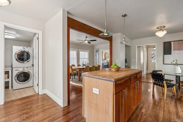 2526 12Th Ave, Oakland, CA 94606