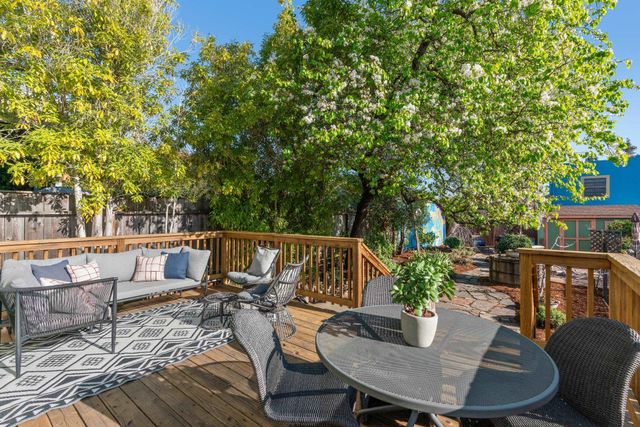 2526 12Th Ave, Oakland, CA 94606