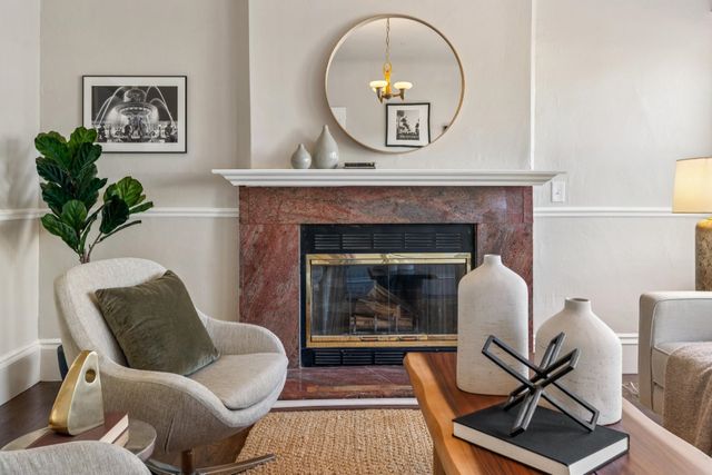 2526 12Th Ave, Oakland, CA 94606