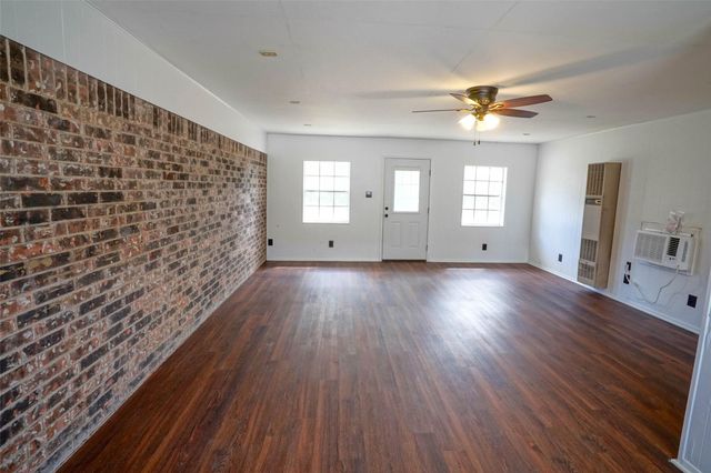 15290 State Highway 30, Anderson, TX 77830