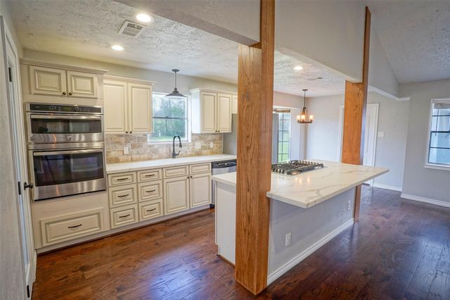 15290 State Highway 30, Anderson, TX 77830