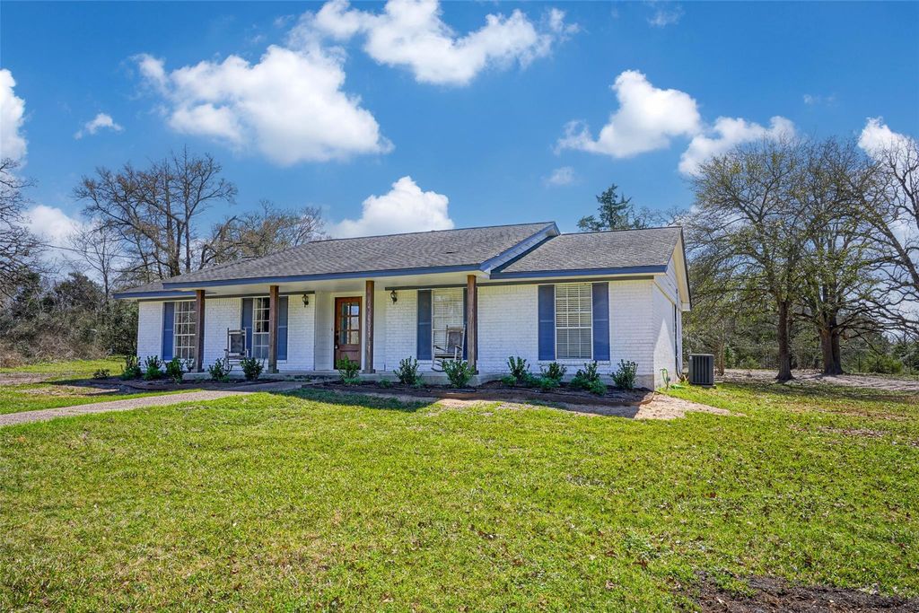 15290 State Highway 30, Anderson, TX 77830