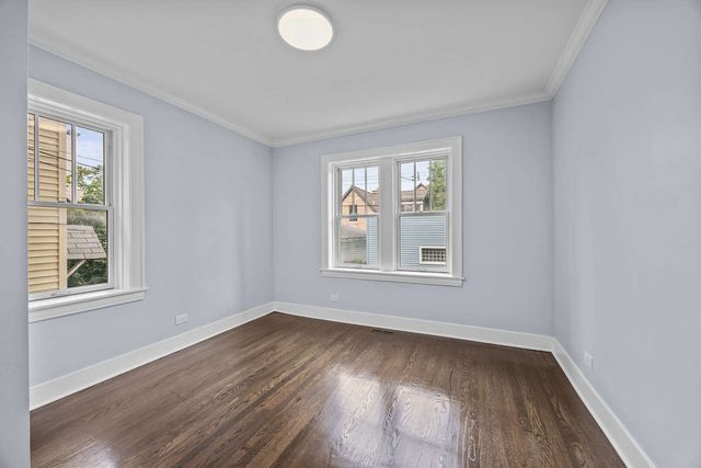 1101 S OAK PARK Avenue, Oak Park, IL 60304