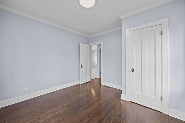 1101 S OAK PARK Avenue, Oak Park, IL 60304