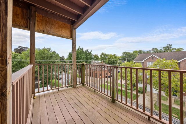 1101 S OAK PARK Avenue, Oak Park, IL 60304