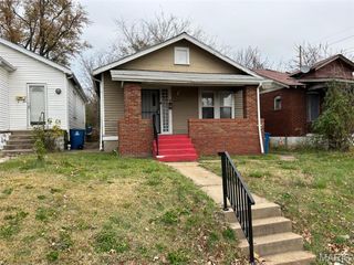 6709 Stratford Avenue, Pine Lawn, MO 63121