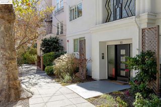 30 Domingo Ave 2, Berkeley, CA 94705