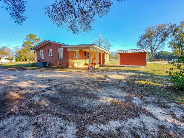 404 N John Street, New Brockton, AL 36351