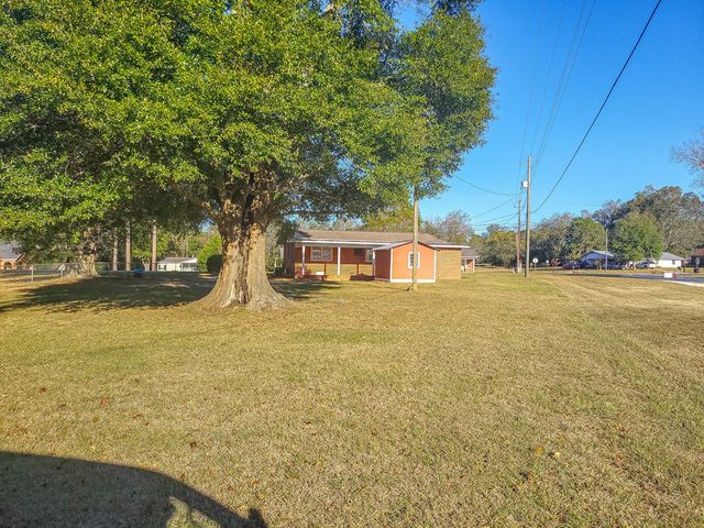 404 N John Street, New Brockton, AL 36351