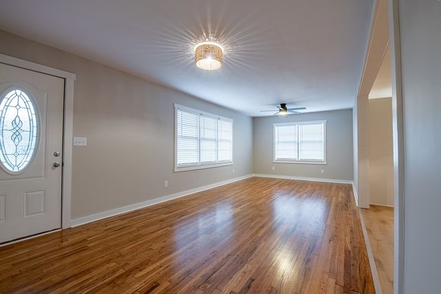 404 N John Street, New Brockton, AL 36351