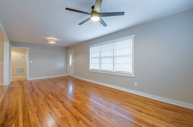 404 N John Street, New Brockton, AL 36351