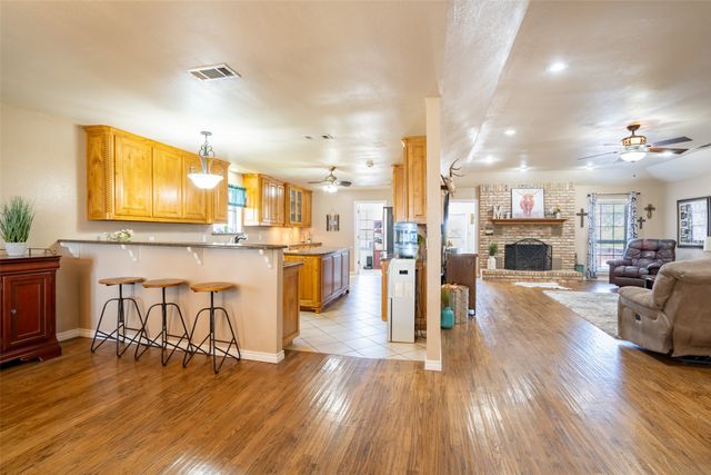 13978 RIDGETOP, Roanoke, TX 76262