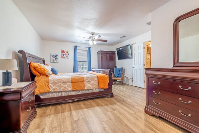 13978 RIDGETOP, Roanoke, TX 76262