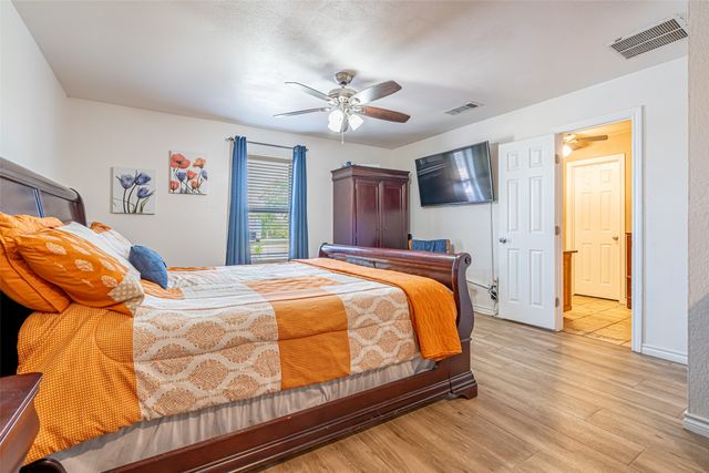 13978 RIDGETOP, Roanoke, TX 76262