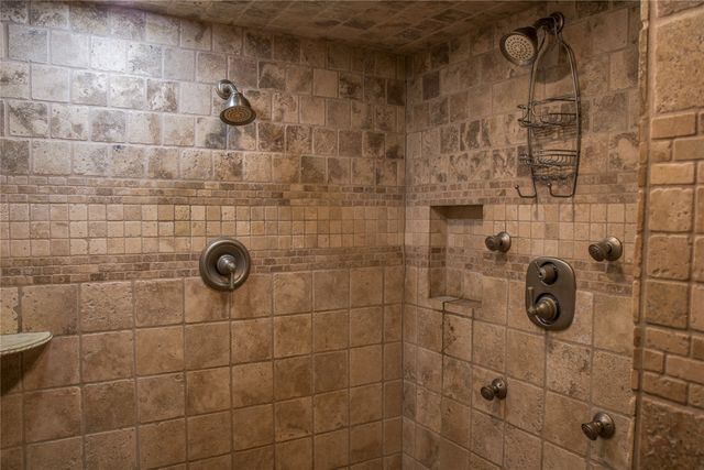 13978 RIDGETOP, Roanoke, TX 76262