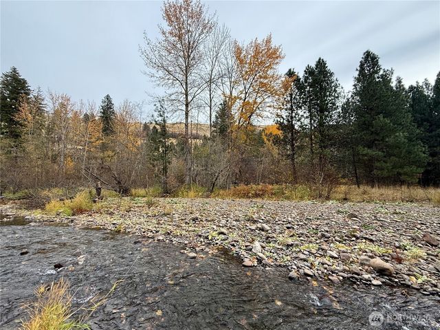 435 S Touchet Road, Dayton, WA 99328