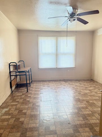 2732 Huron St, Baton Rouge, LA 70805