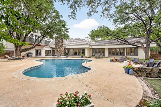 5205 Royal Lane, Dallas, TX 75229