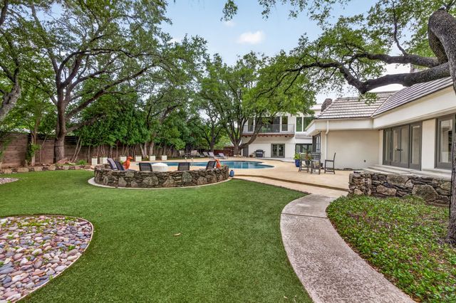 5205 Royal Lane, Dallas, TX 75229