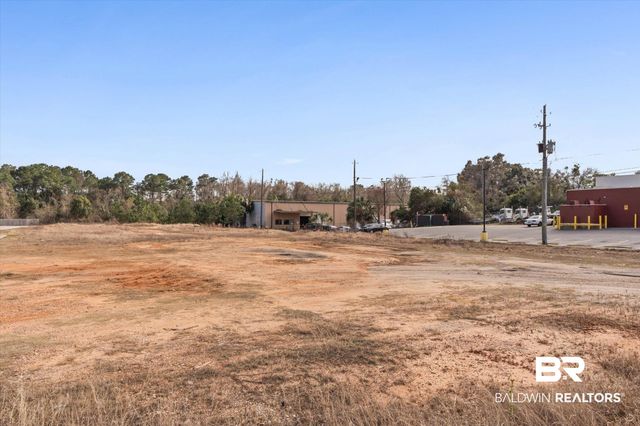 3651 Government Boulevard, Mobile, AL 36693