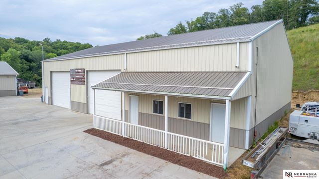 1540 Hartline Lane, Omaha, NE 68112