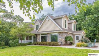 1540 Hartline Lane, Omaha, NE 68112