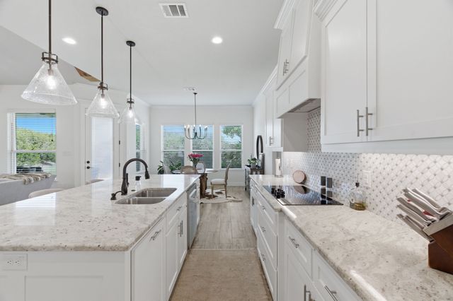 100 Cedar Mountain Drive, Weatherford, TX 76085