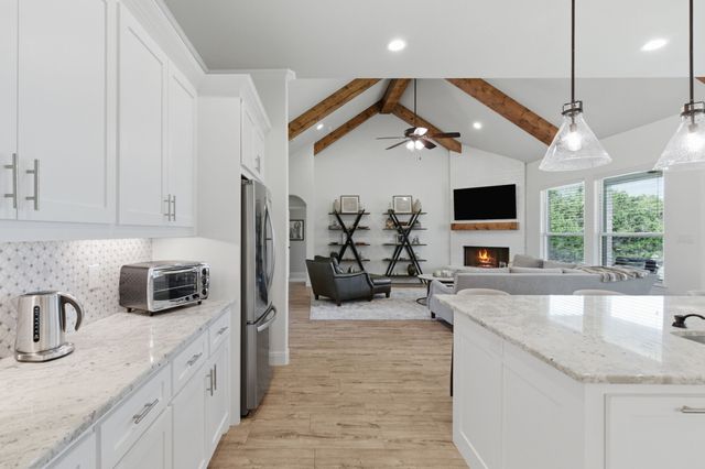 100 Cedar Mountain Drive, Weatherford, TX 76085