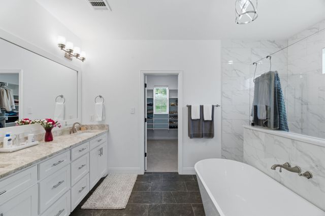 100 Cedar Mountain Drive, Weatherford, TX 76085