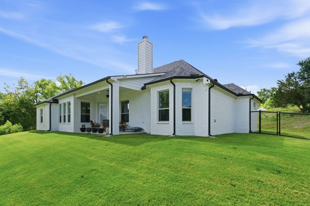 100 Cedar Mountain Drive, Weatherford, TX 76085