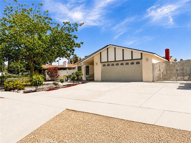 2972 Westchester Drive, Riverside, CA 92503