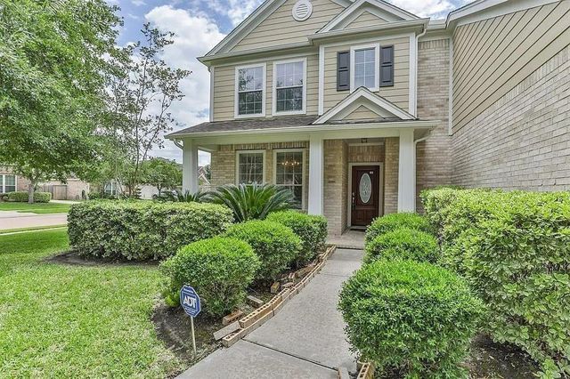 13002 Misty Bay Ln, Pearland, TX 77584