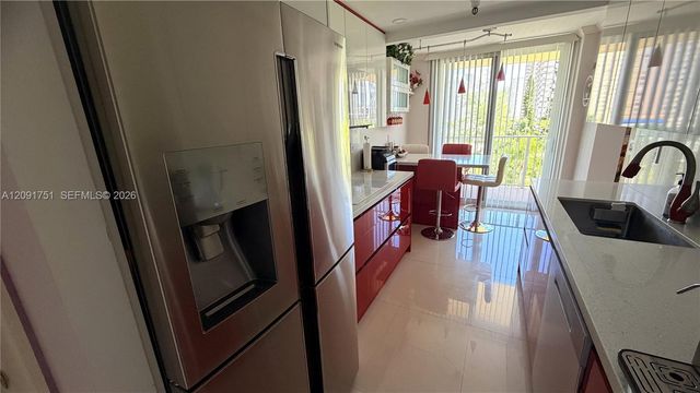 290 174th Street 611, Sunny Isles Beach, FL 33160