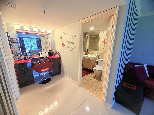 290 174th Street 611, Sunny Isles Beach, FL 33160