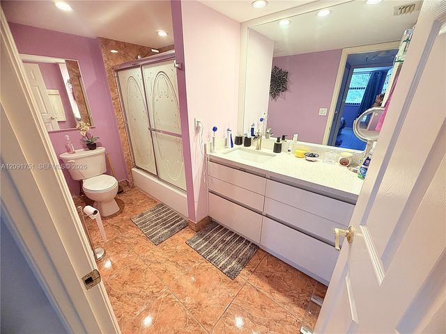 290 174th Street 611, Sunny Isles Beach, FL 33160