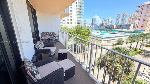 290 174th Street 611, Sunny Isles Beach, FL 33160