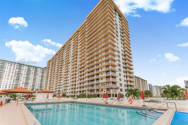 290 174th Street 611, Sunny Isles Beach, FL 33160