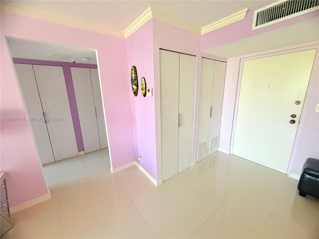 290 174th Street 611, Sunny Isles Beach, FL 33160