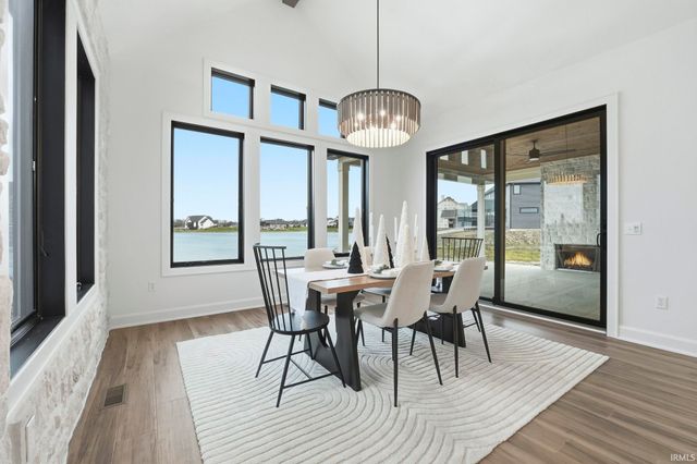 1927 Burnt Lake Drive, Fort Wayne, IN 46814