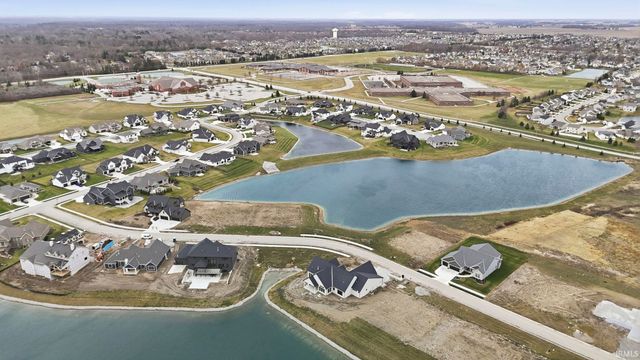 1927 Burnt Lake Drive, Fort Wayne, IN 46814