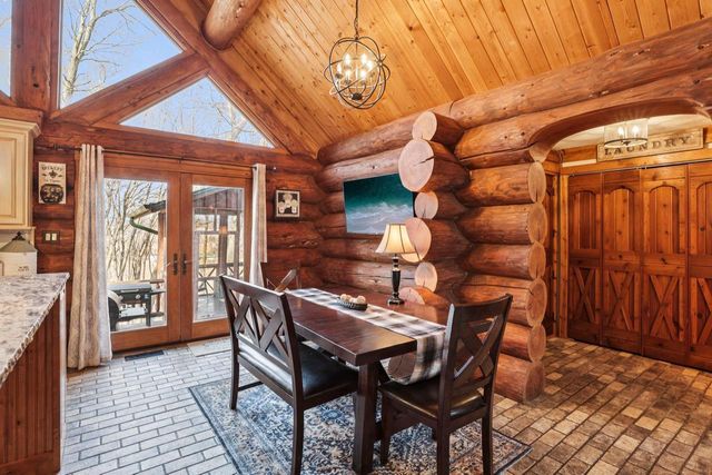 W10124 Giese Lane, Portage, WI 53901