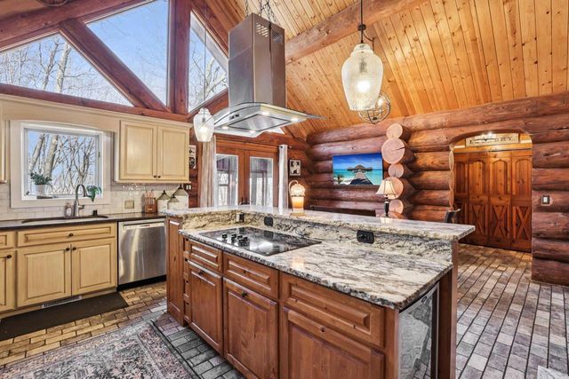 W10124 Giese Lane, Portage, WI 53901