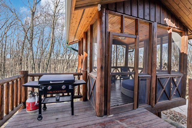 W10124 Giese Lane, Portage, WI 53901