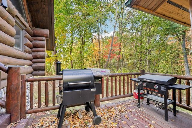 W10124 Giese Lane, Portage, WI 53901