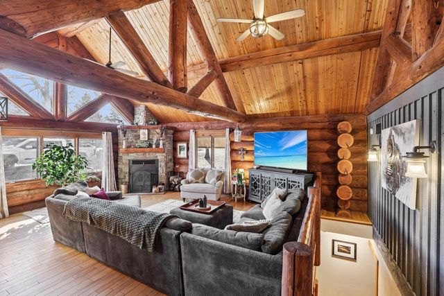 W10124 Giese Lane, Portage, WI 53901